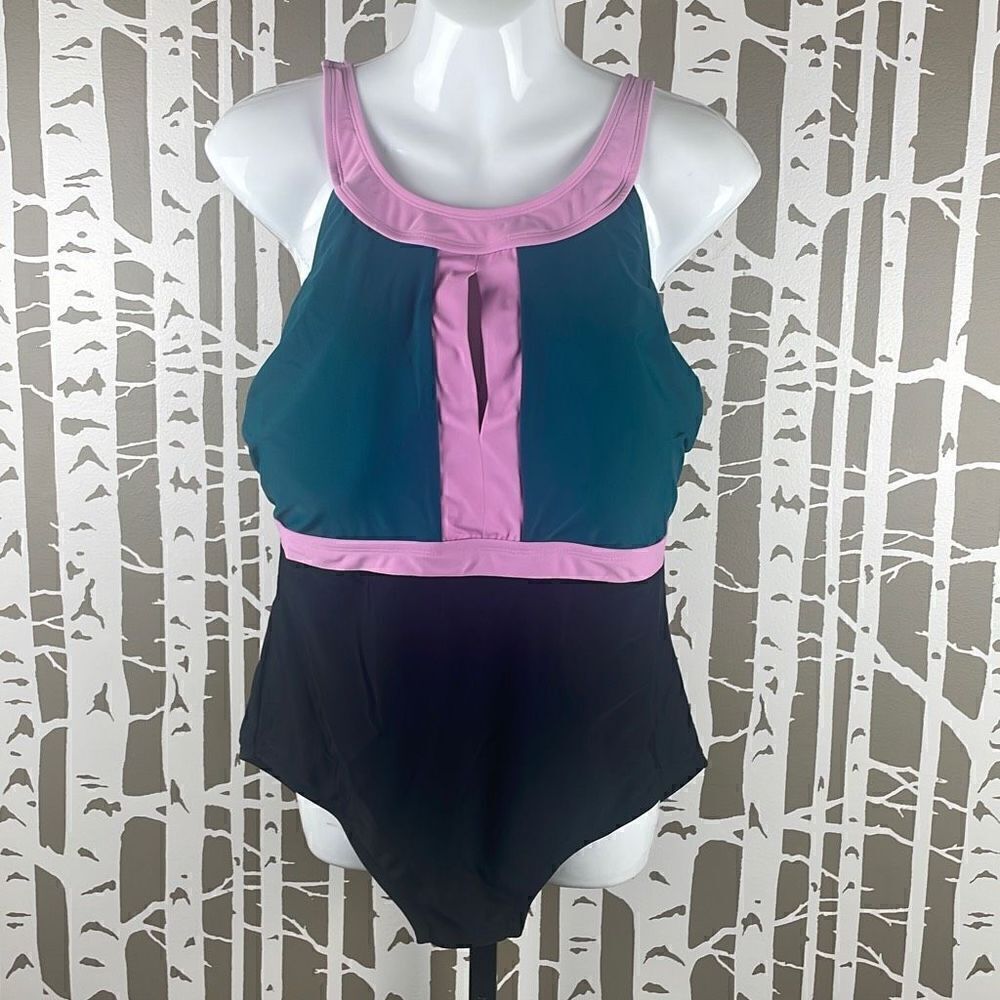 Catalina Color Block High Neck One Piece Swimsuit sz 1X